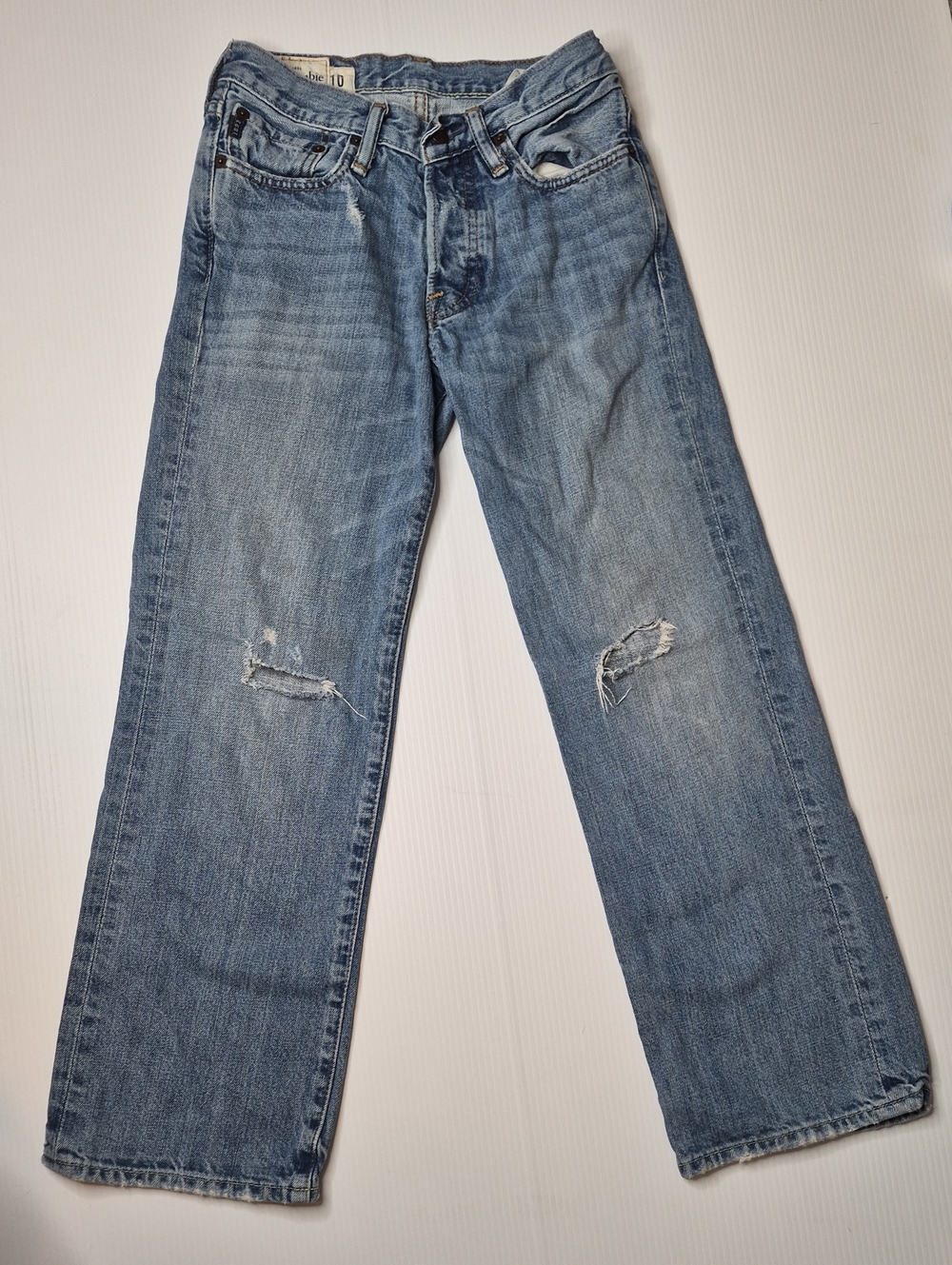 Abercrombie & Fitch Kids Girl's Light Blue Distressed Denim Jeans
